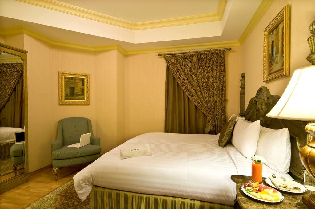 Amjad Royal Suites Hotel Djedda Kamer foto
