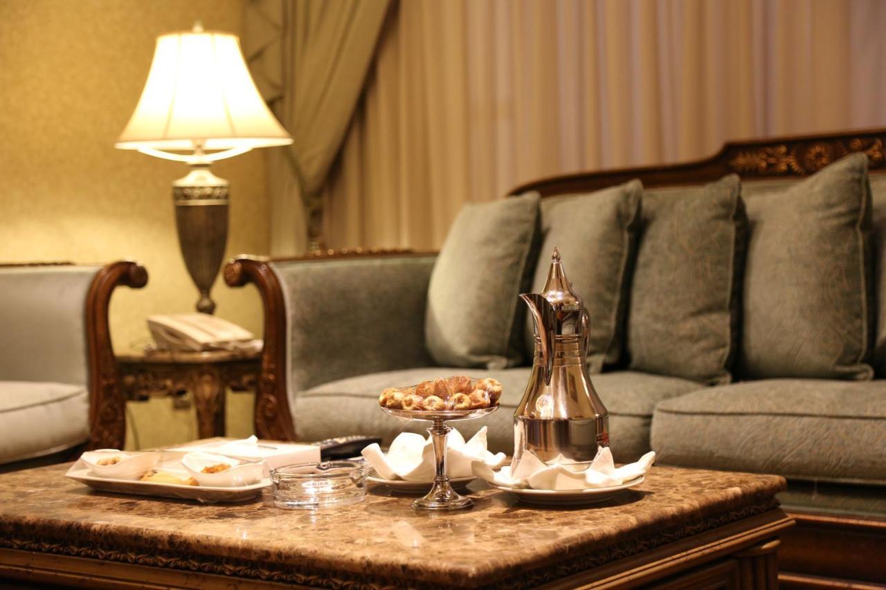 Amjad Royal Suites Hotel Djedda Buitenkant foto
